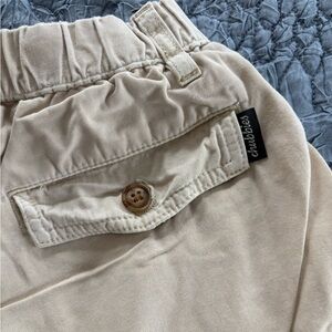 chubbies Men’s Beige Shorts with Button-Flap Pocket